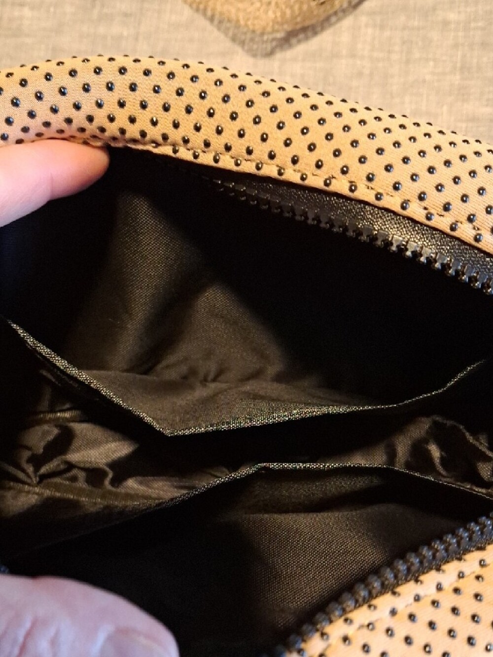 Pop Ups Camera Bag - Picture 3 of 3